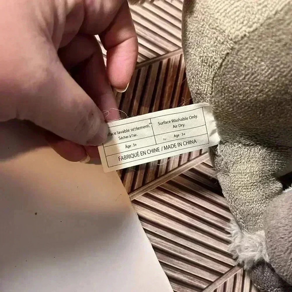 Disney Store Exclusive 16" FROZEN Reindeer Sven Plush Stuffed Animal - Picture 5 of 6